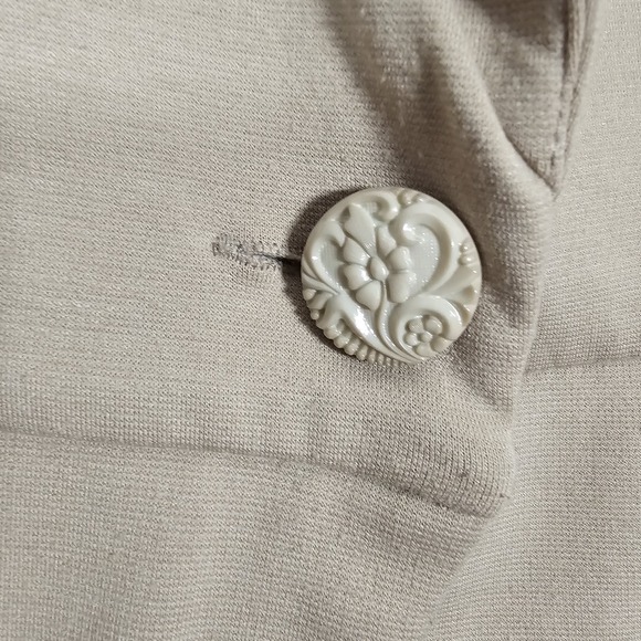 Torrid Womens Size 1 Beige Tan Lace Edged Preppy Blazer - Picture 2 of 10